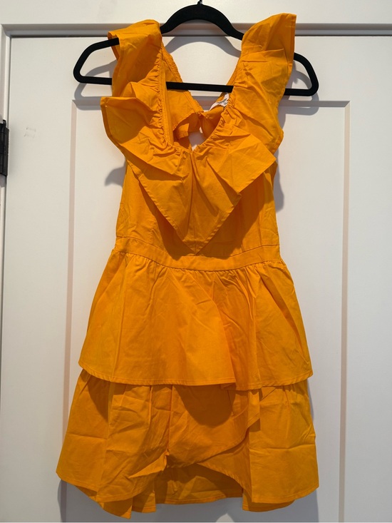 BB Dakota Dresses & Skirts - BB Dakota Steve Madden Radiant Yellow Ruffle Tiered Mini Dress Size S NWT